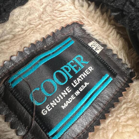 Vintage A-2 Cooper Leather Flight Jacket – Men’s Size 42 – Made in USA - Picture 9 of 13